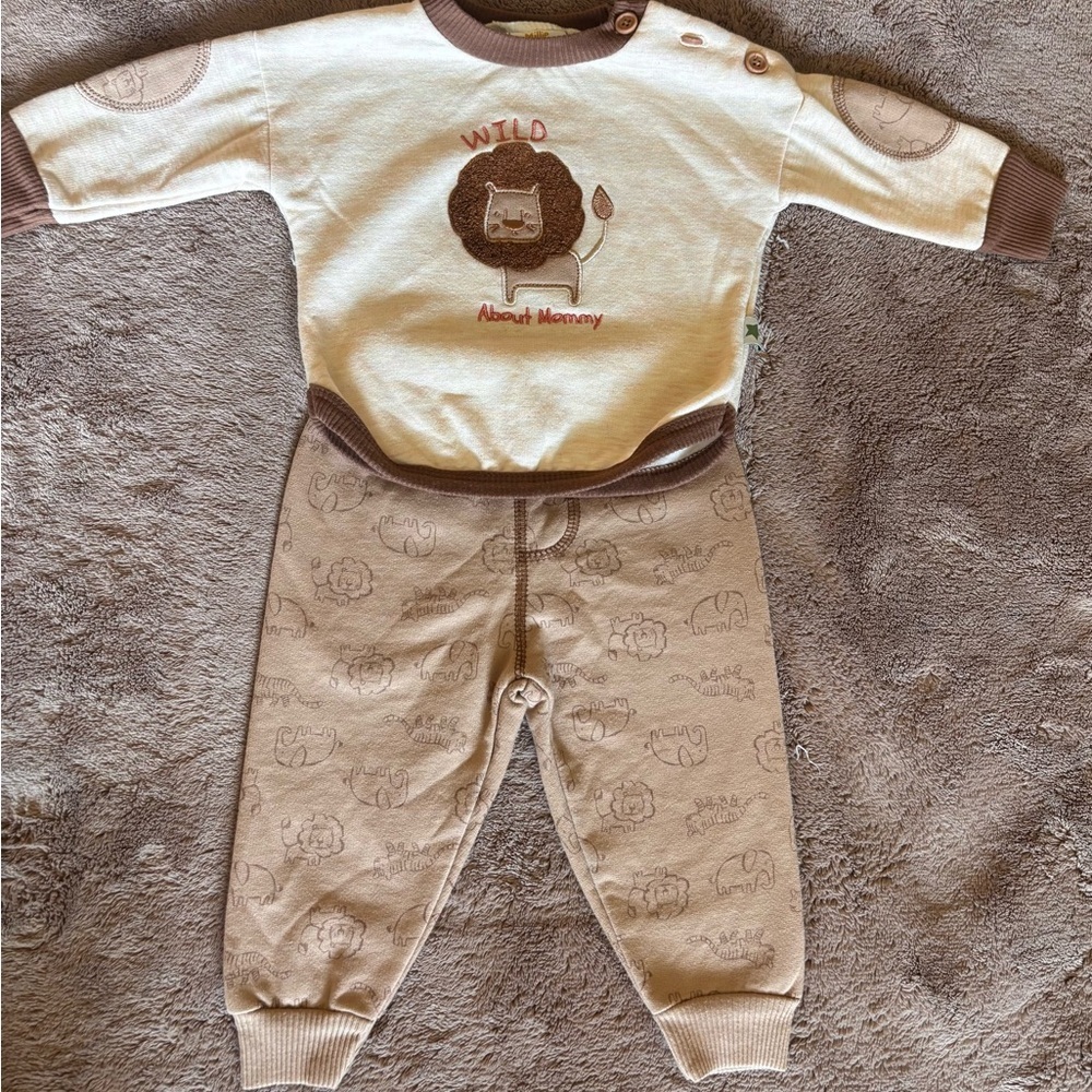 Millie & Myles Baby Boys Lion Sweatshirt and Joggers Set 3-6M D94490